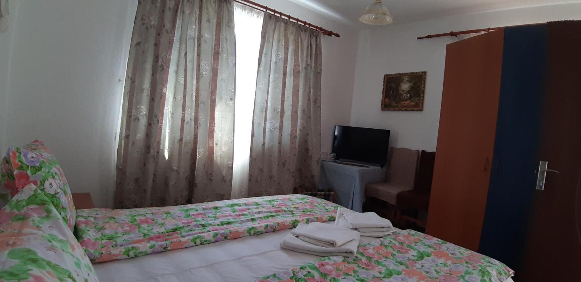 Pensiunea Casa Godja Valeni  Room photo